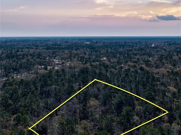 3018 Empire Cir, New Caney, TX 77357