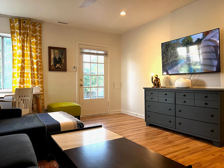 1137 E Ramona Ave — Photo 3