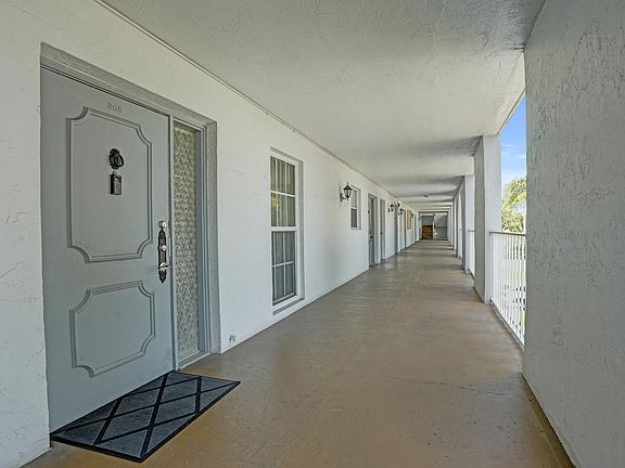 3rd image of 7980 N FRENCH Drive #3-202
