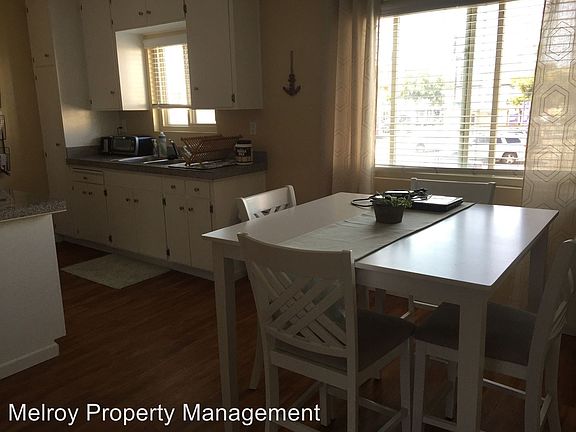 4th image of 1156 Hornblend St APT 04