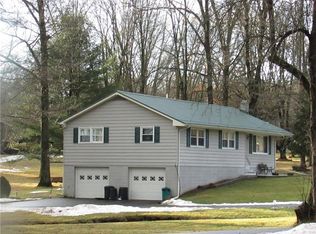 156 Woodland Dr, Pulaski, PA 16143