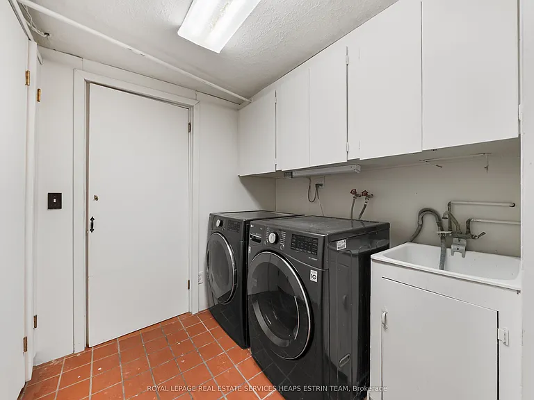 54 Rathnelly Ave — Photo 45
