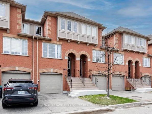5030 Heatherleigh Ave #169, Mississauga, ON L5V 2G7
