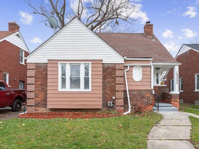 18253 Asbury Park, Detroit, MI, 48235