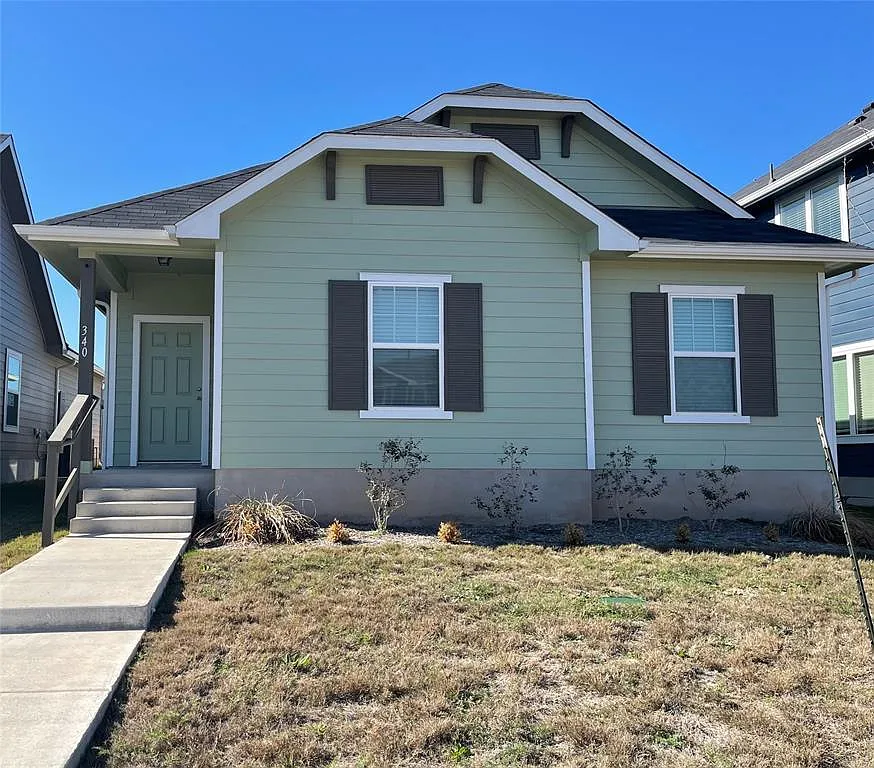 3 bed, 1157 sqft, $1,750 — Photo 2