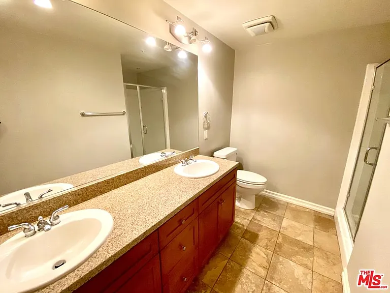 629 Traction Ave #238 — Photo 12