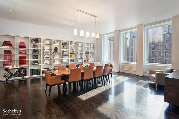 Sold by Sotheby's International Realty | media 4