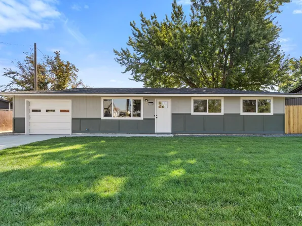 8180 N Pennsylvania Ave, Fruitland, ID 83619