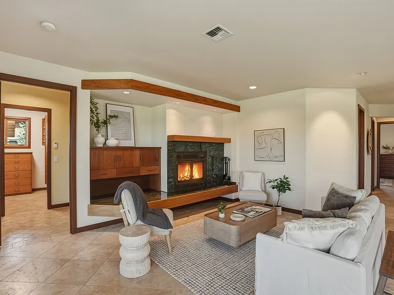 26 NW Shasta Pl — Photo 13