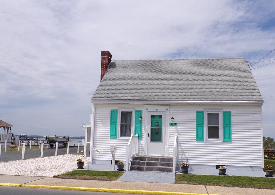 1st image of 3621 Main St