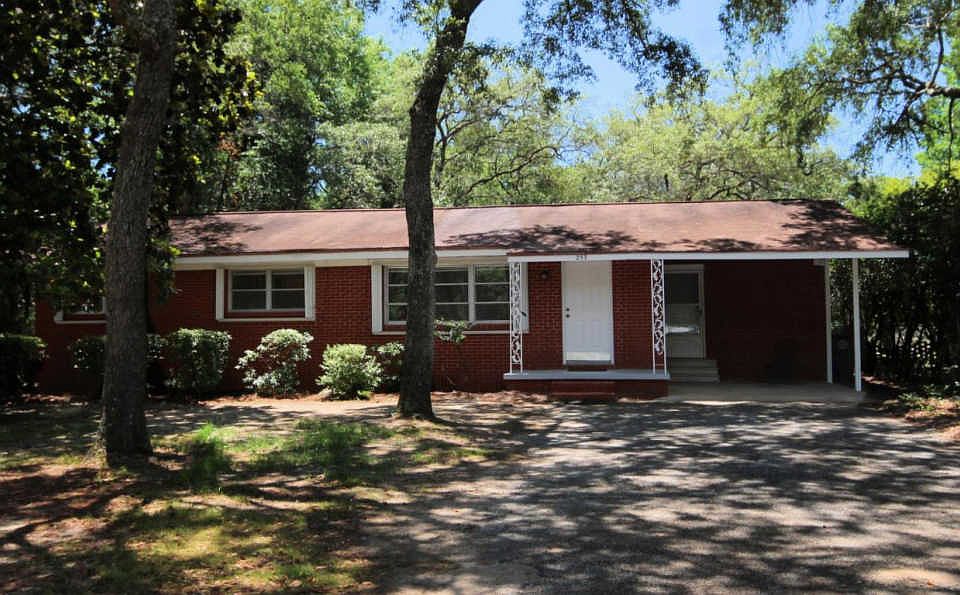 1st image of 253 Mississippi Ave