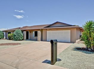 10618 W Willowcreek Cir, Sun City, AZ 85373