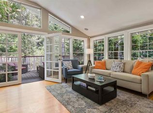 6466 Pinehaven Rd, Oakland, CA 94611