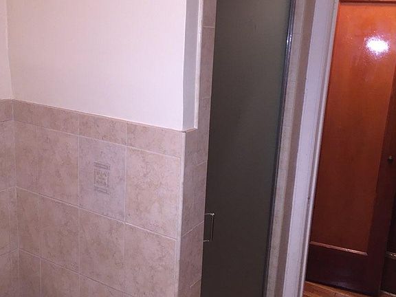 2nd image of 7107 72nd St