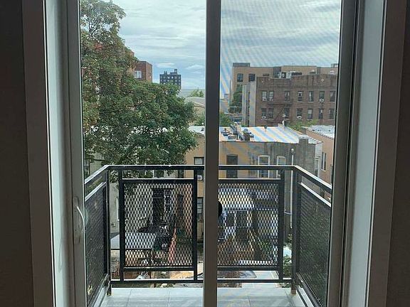2nd image of 104 Linden Blvd #3C