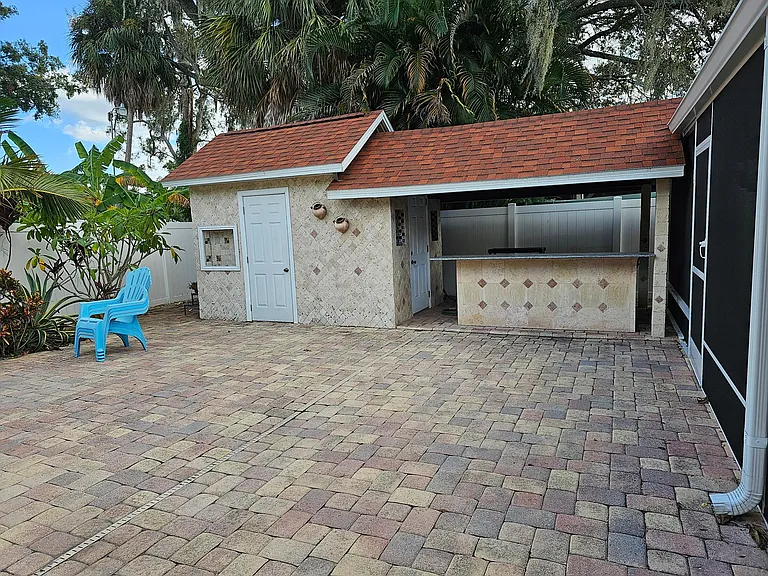 603 Park Blvd — Photo 24