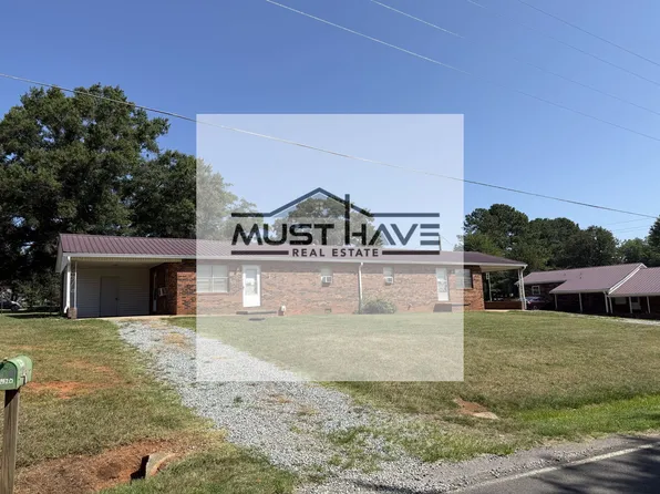 2420 Claremont Rd #2, Newton, NC 28658