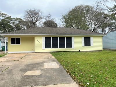 1009 E Miller St, Angleton, TX, 77515