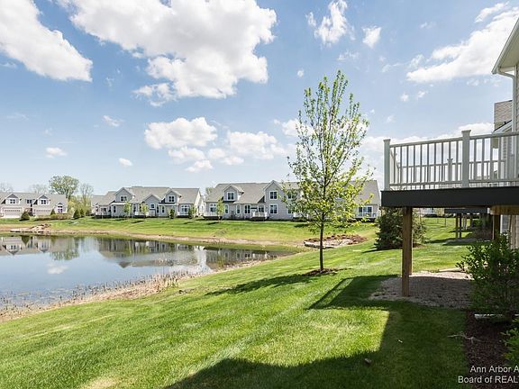 5th image of 2659 Oxford Cir