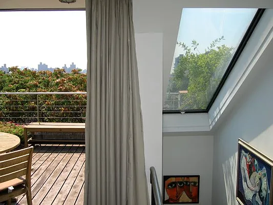 Rented by Corcoran | media 23