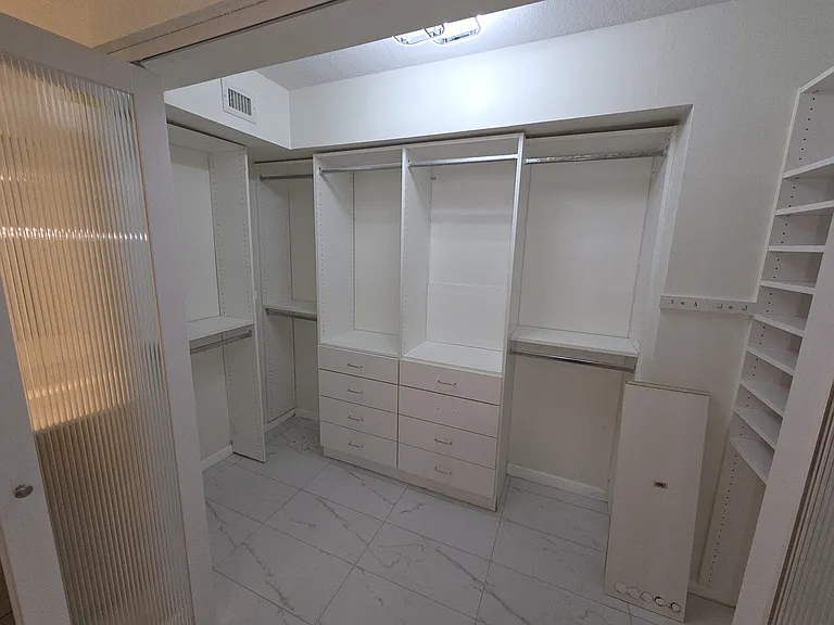 5300 Buckhead Cir — Photo 33