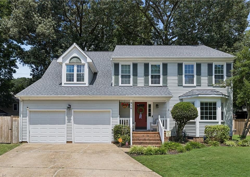 1st image of 810 Bishop Ct