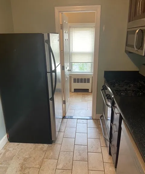 296 Washington Ave — Photo 3