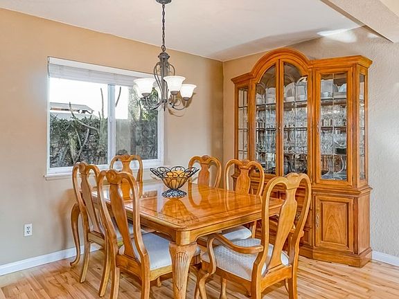 4th image of 13316 Wisteria Pl