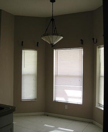 Home For Sale In Port saint lucie