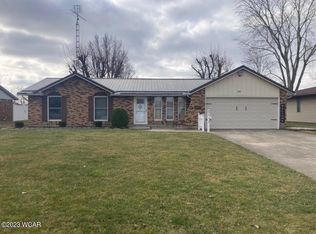 213 Sunset Dr, Mendon, OH 45862