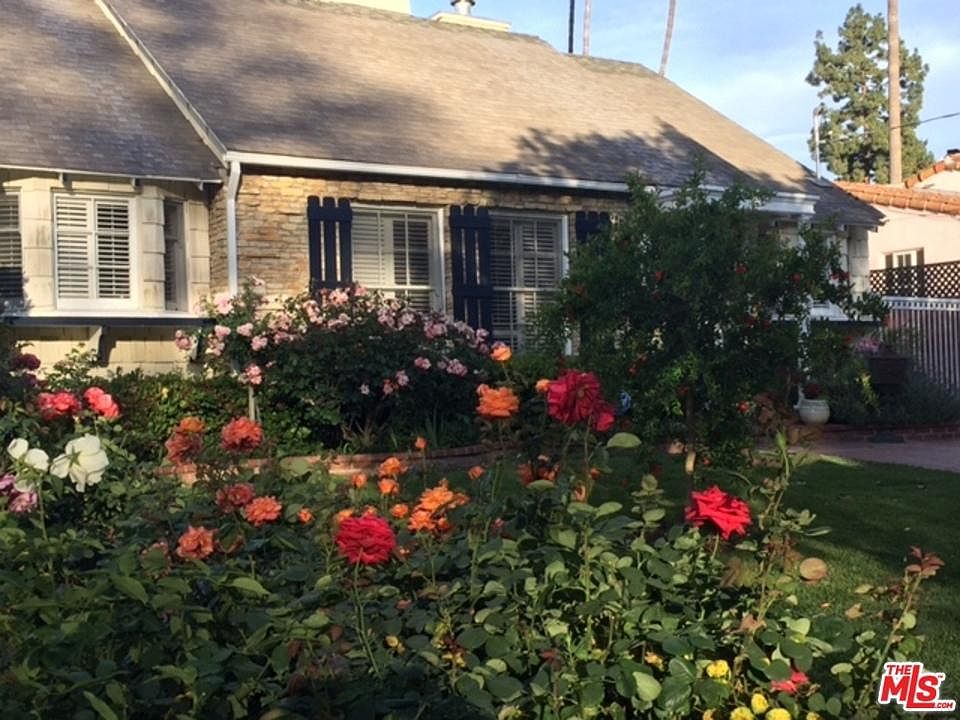 1st image of 3708 Vantage Ave