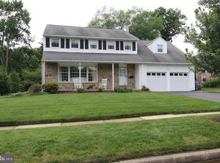 729 Halstead Rd, Wilmington, DE 19803