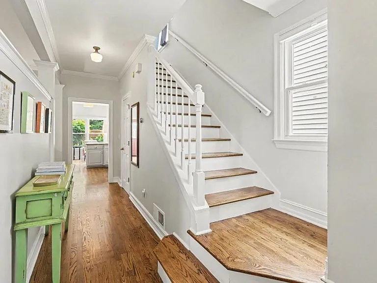 524 Broyles St SE — Photo 12