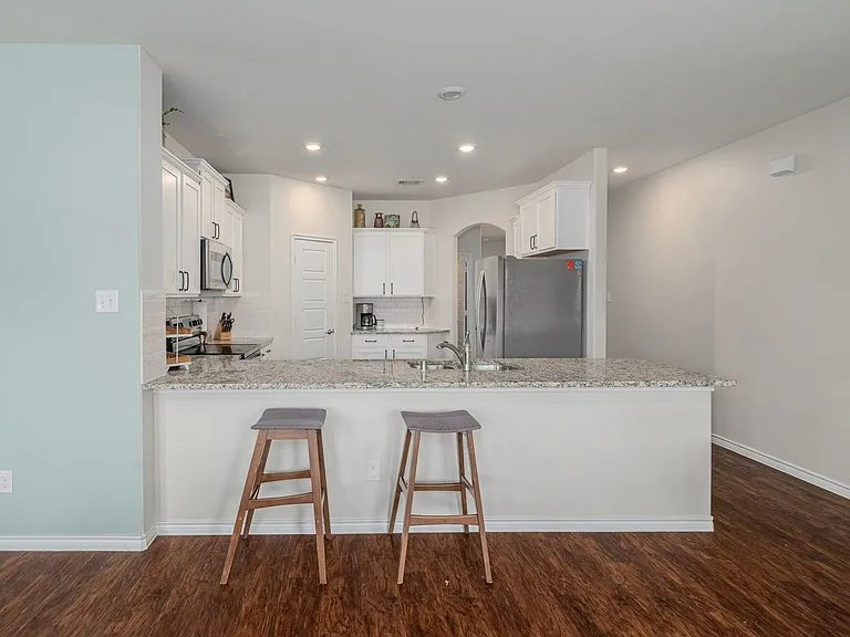 3136 Overlook Dr — Photo 7