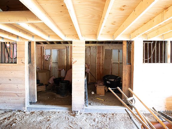 3rd image of 39 Lovells Lane