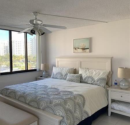 4th image of 3400 Ocean Blvd #4H