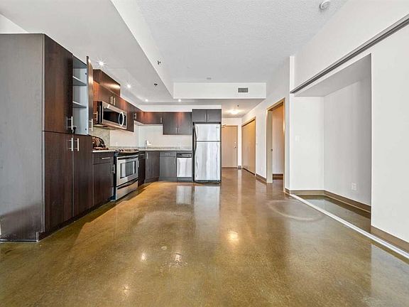 5th image of 135 N 13th Ave SW #706