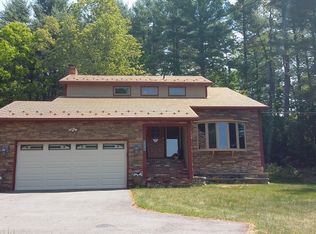 14 Lincoln Ter, Salem, NH 03079