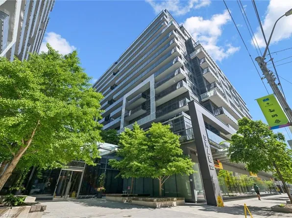 1030 King St W #418, Toronto, ON M6K 0B4