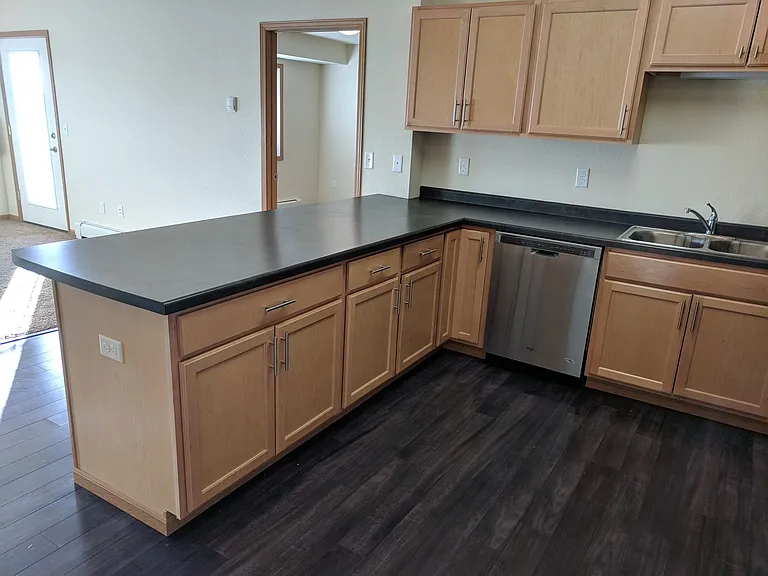 West Lake II Apartments — Photo 82