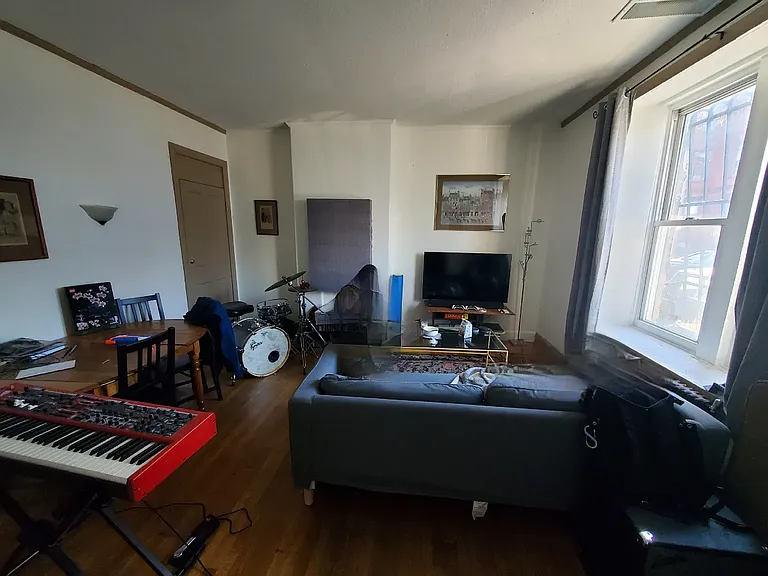 684 Parker St #2 — Photo 11