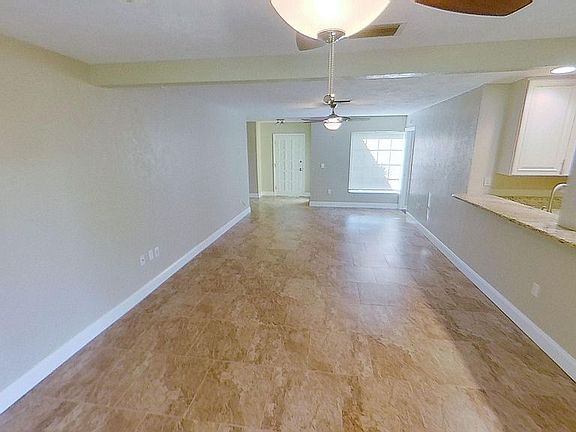 2nd image of 7433 Curtiss Ave