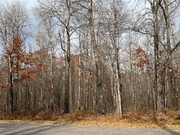 40 78 Woodcrest Drive, Cable, WI 54821