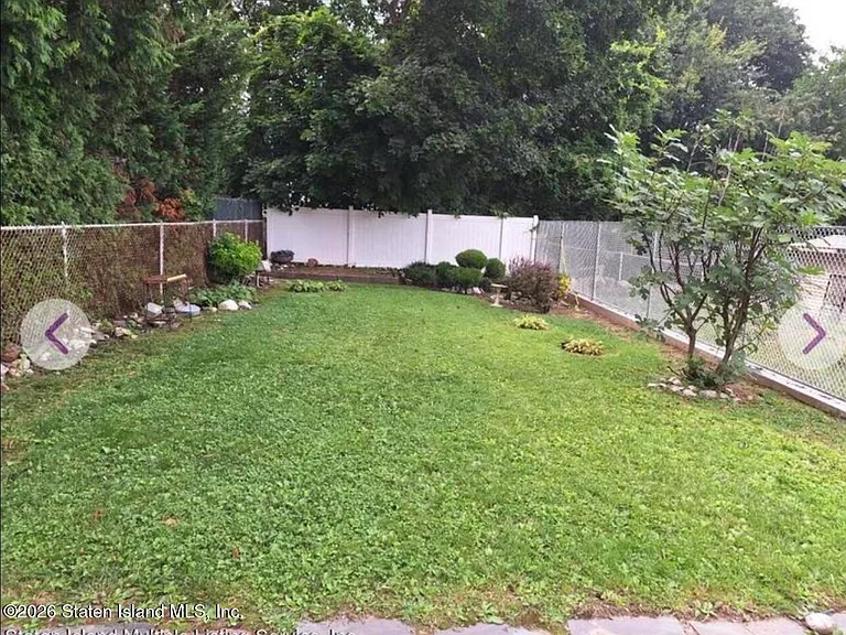 24 Clinton Ave #2 — Photo 9