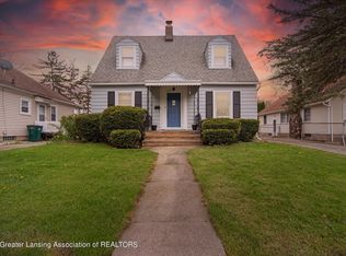 2110 Roberts Ln, Lansing, MI