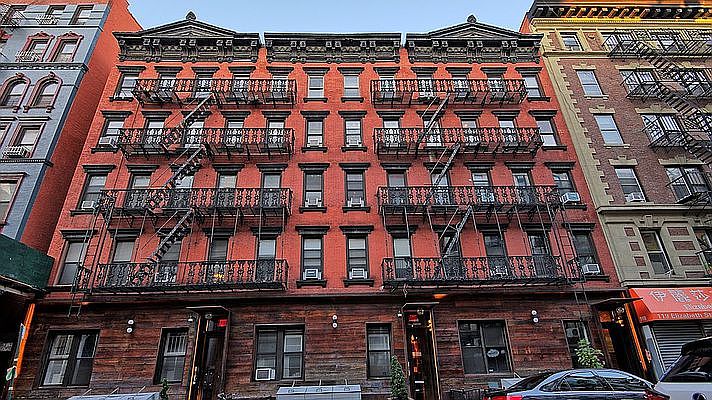 1st image of 115 Elizabeth St APT 1B