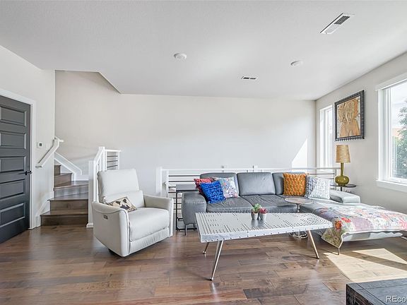 3rd image of 4363 Hale Parkway