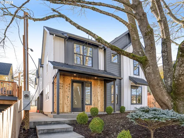 4040 SE Salmon St #1, Portland, OR 97214