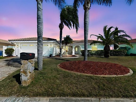 3rd image of 9816 San Sebastian Way