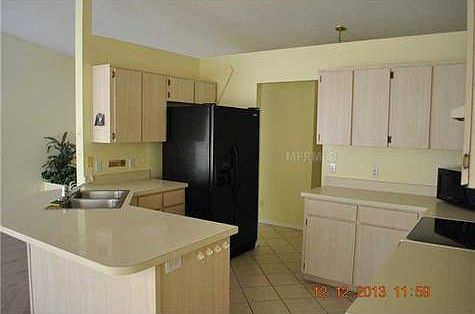 4th image of 8828 Kensington Ct